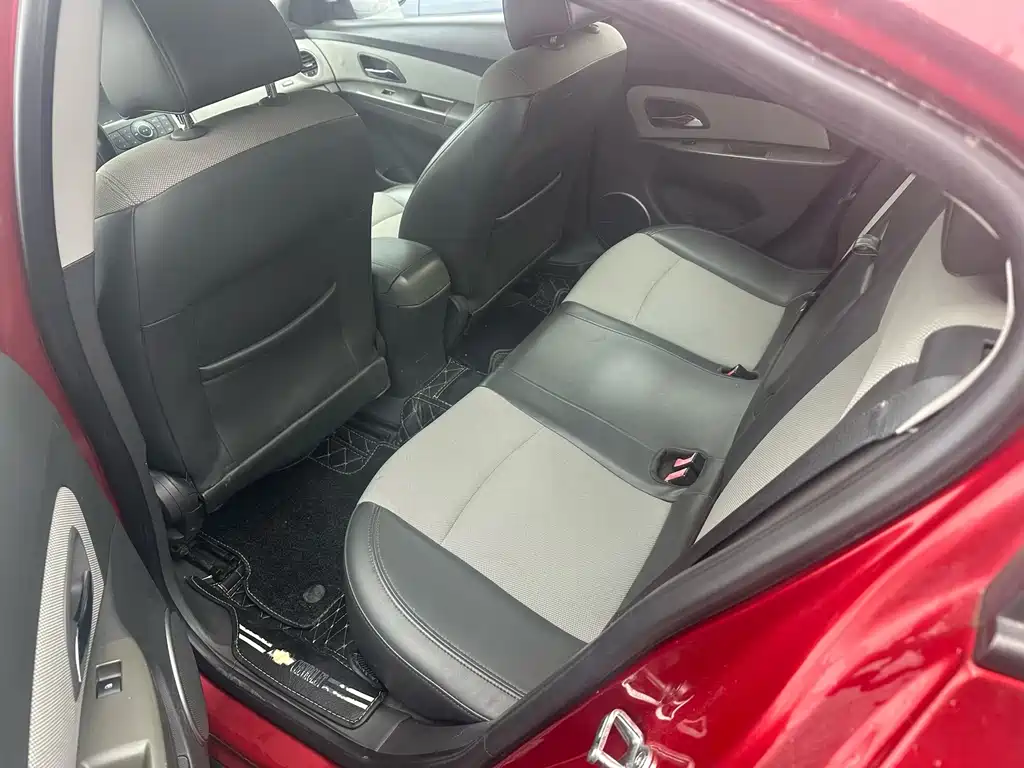 Chevrolet Cruze 2014