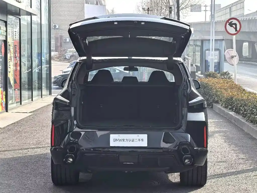 BMW XM 2024 — фото 14