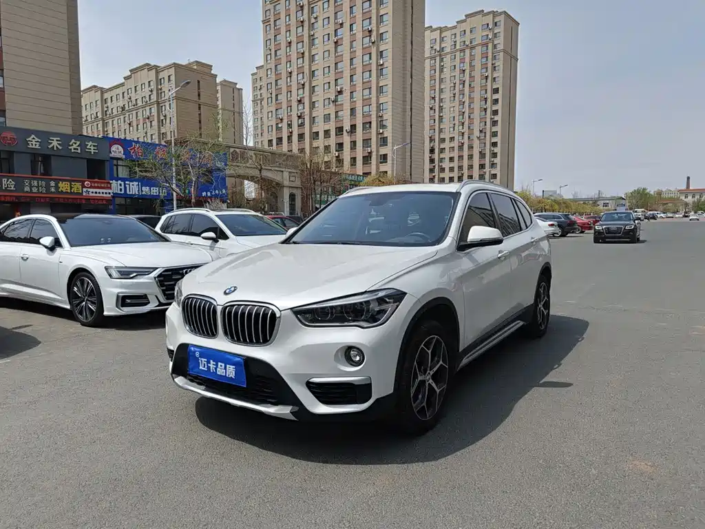 BMW X1 2019 — фото 1