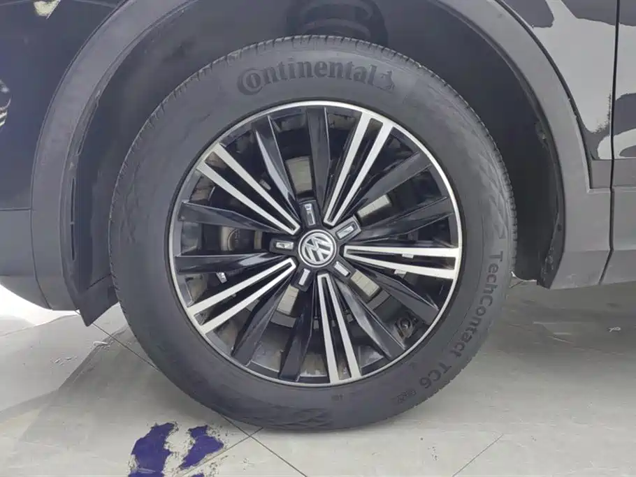 Volkswagen Tiguan L 2019