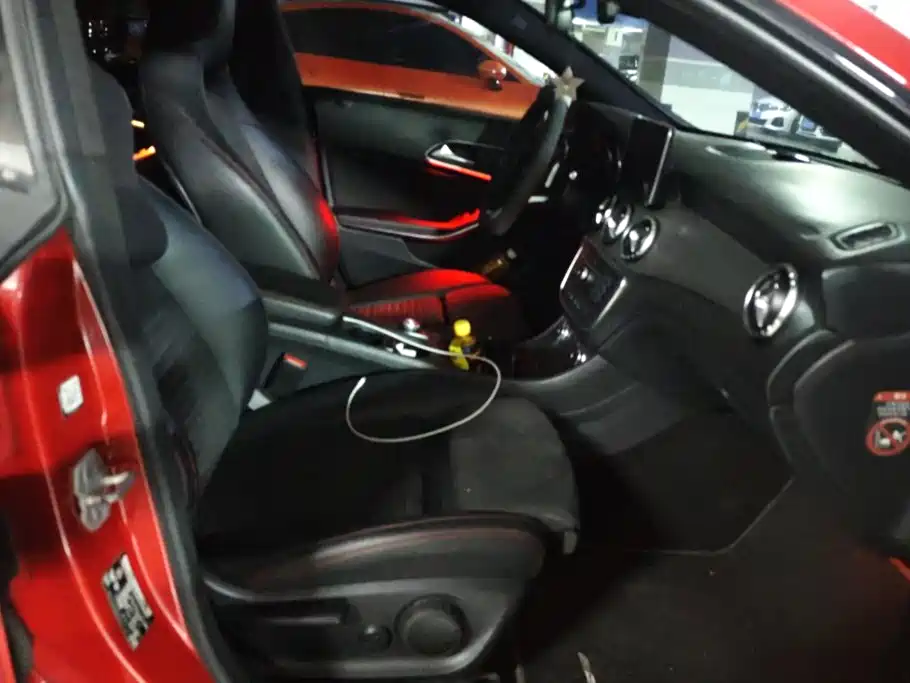 Mercedes-Benz CLA 2016 — фото 8