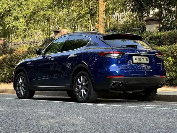 Maserati Levante 2022