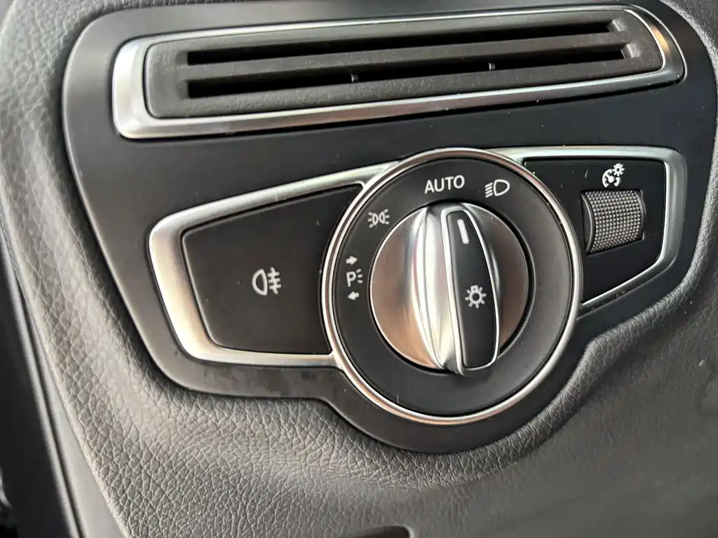 Mercedes-Benz GLC 2023 — фото 14