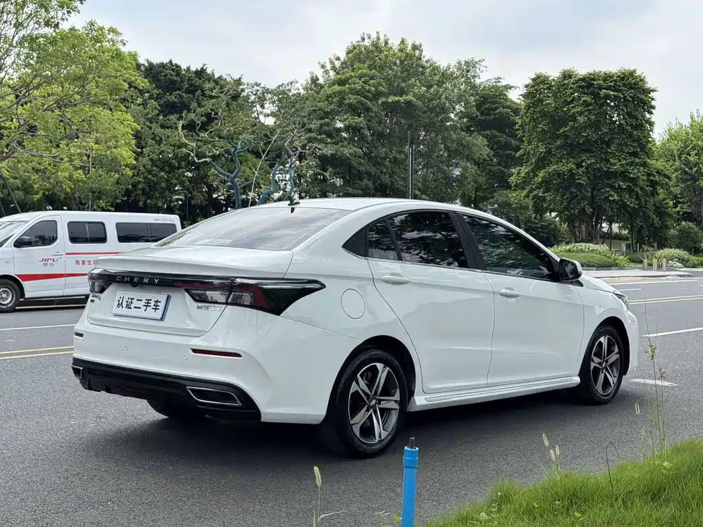 Chery Arrizo 5 PLUS 2022 — фото 18