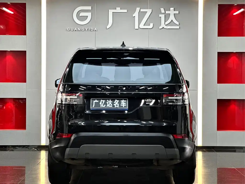 Land Rover Discovery 2018 — фото 23