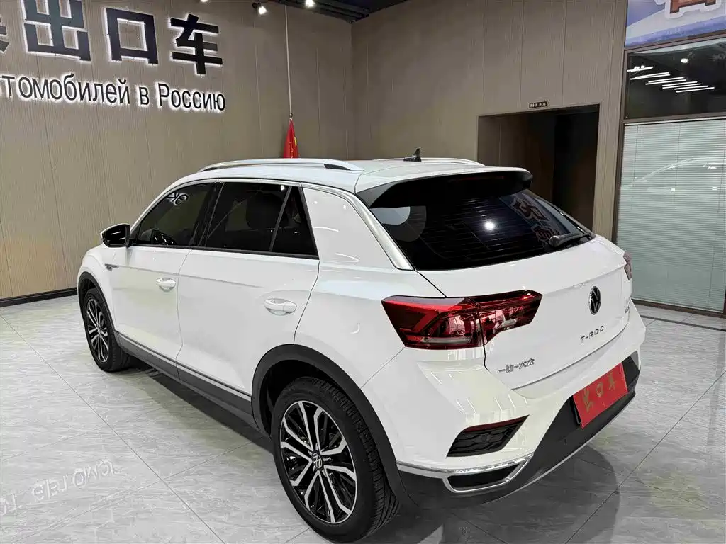 Volkswagen T-Roc 2022 — фото 6