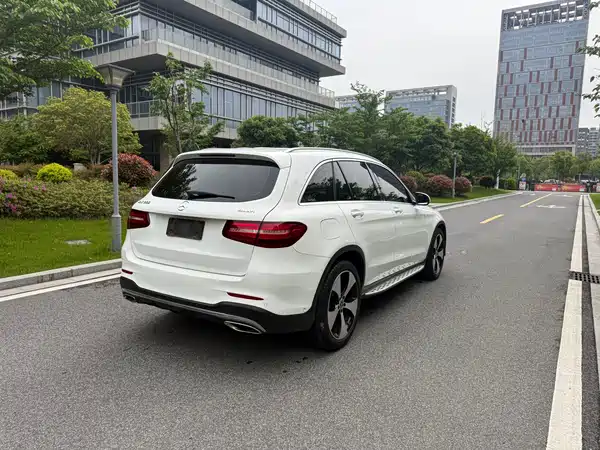 Mercedes-Benz GLC 2018
