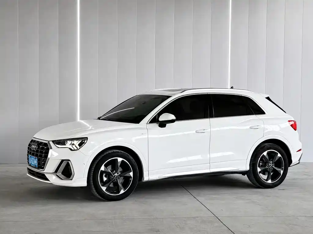 Audi Q3 2022