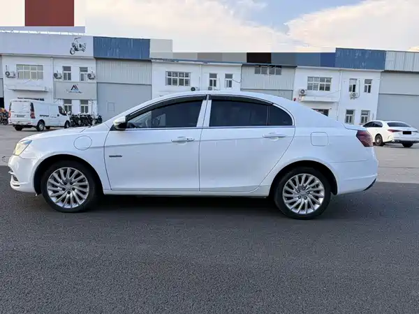 Geely Emgrand New Energy 2019