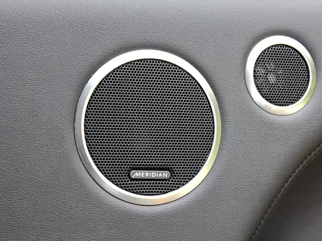 Land Rover Sport 2017 — фото 11