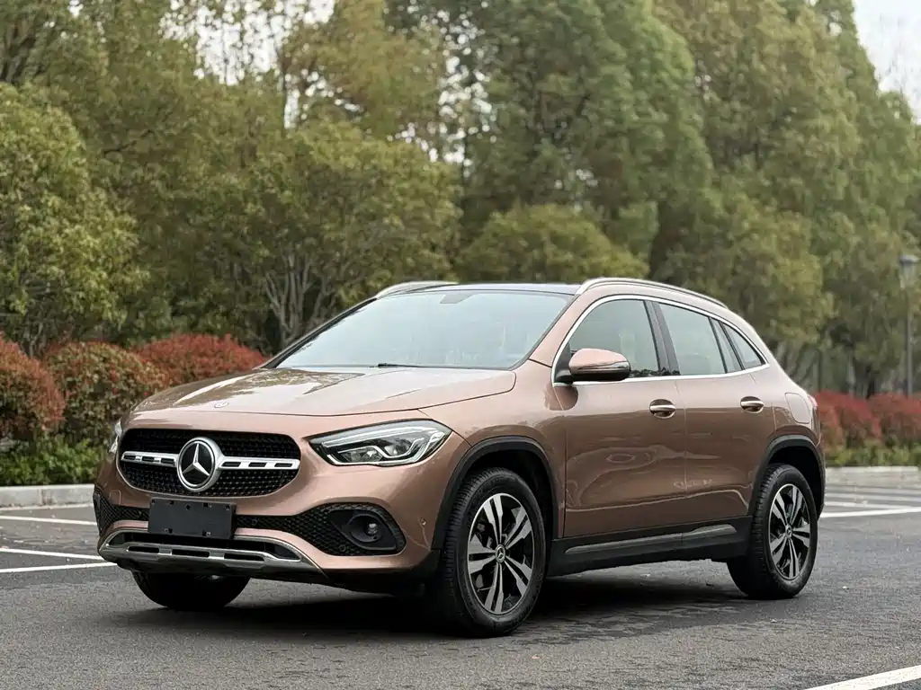 Mercedes-Benz GLA 2020 — фото 1