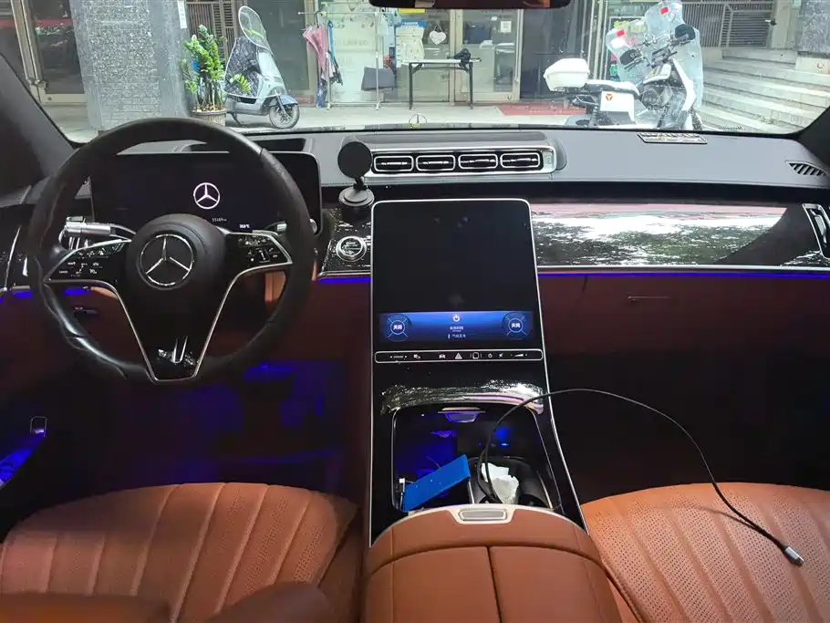 Mercedes-Benz S-Class 2023 — фото 12