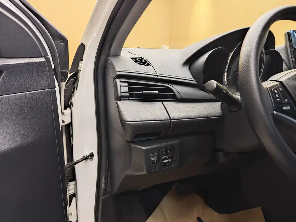 Toyota Vios FS 2022 — фото 11