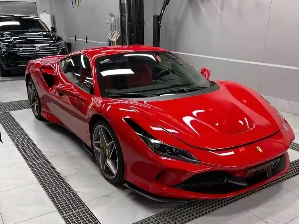 Ferrari F8 2021 — фото 8