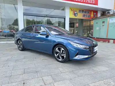 Hyundai Elantra 2023