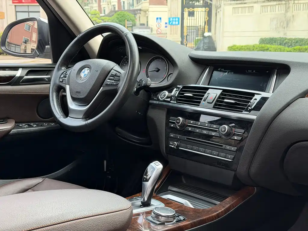 BMW X3 2015 — фото 8