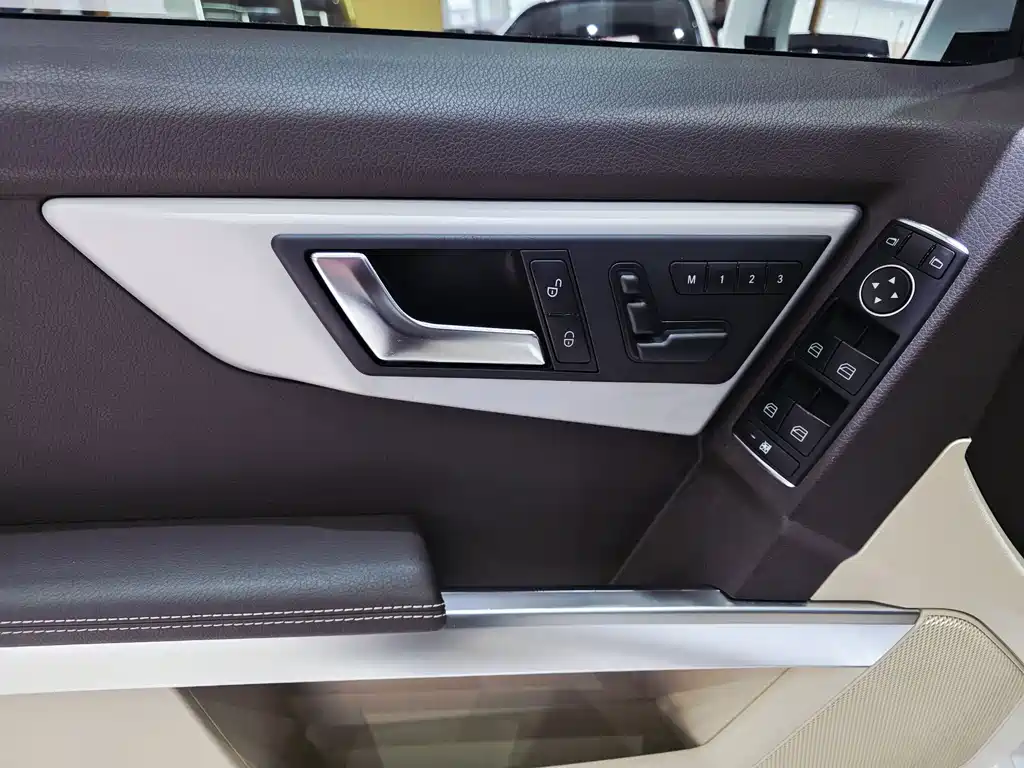 Mercedes-Benz GLK-Class 2014 — фото 6