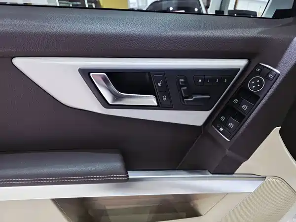 Mercedes-Benz GLK-Class 2014