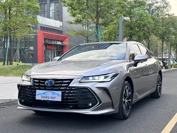 Toyota Avalon 2022