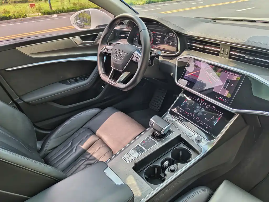 Audi A7 2019 — фото 20