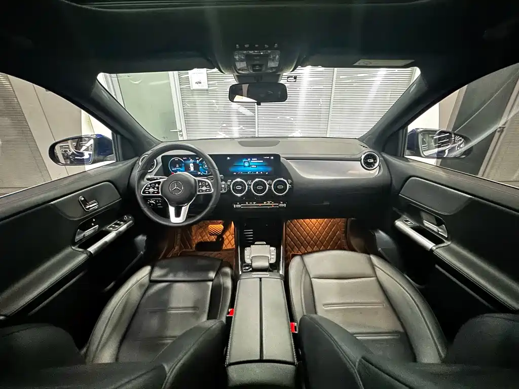 Mercedes-Benz GLA 2024 — фото 14