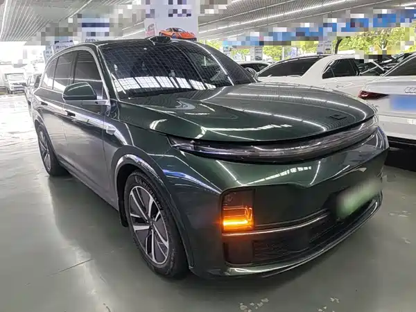 Li Auto L7 2025