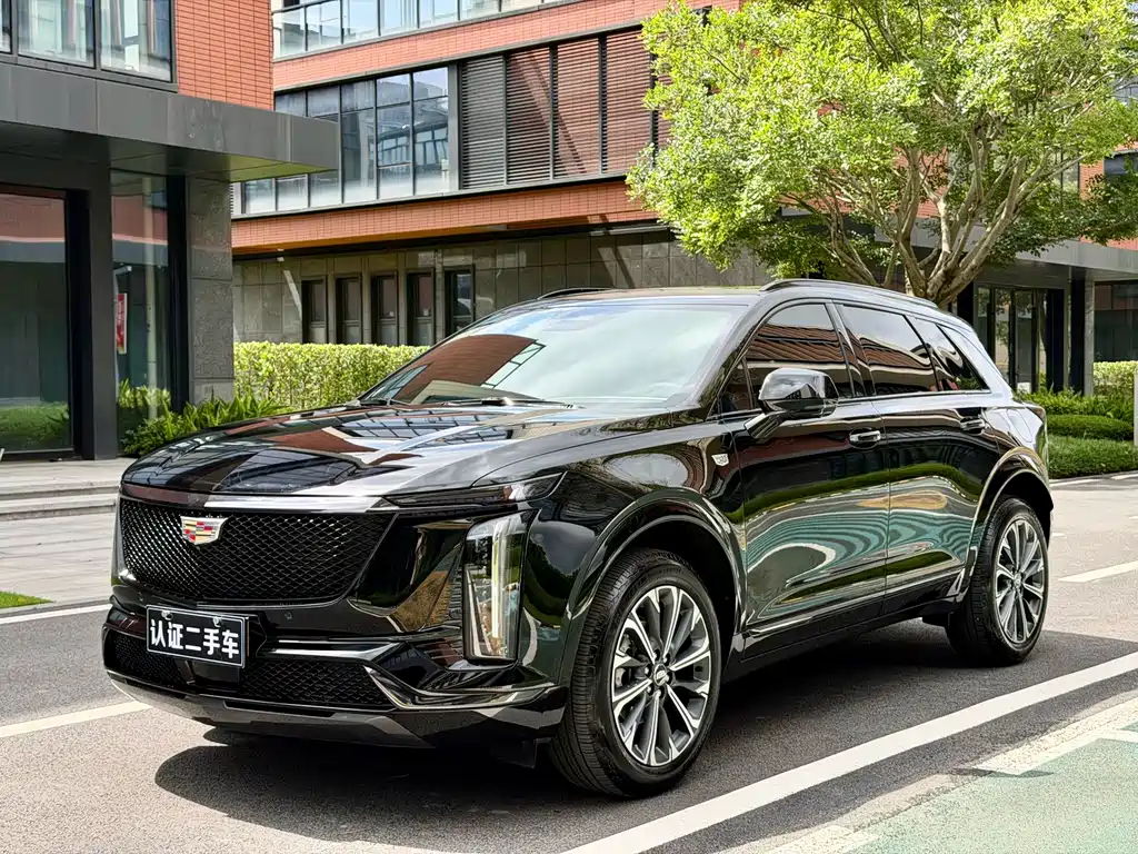 Cadillac XT5 2025 — фото 1