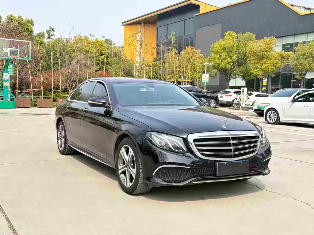 Mercedes-Benz E-Class 2019 — фото 2