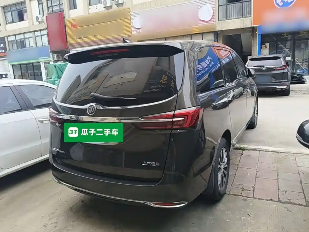 Buick GL8 2021