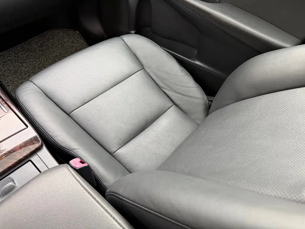 Toyota Camry 2015 — фото 22