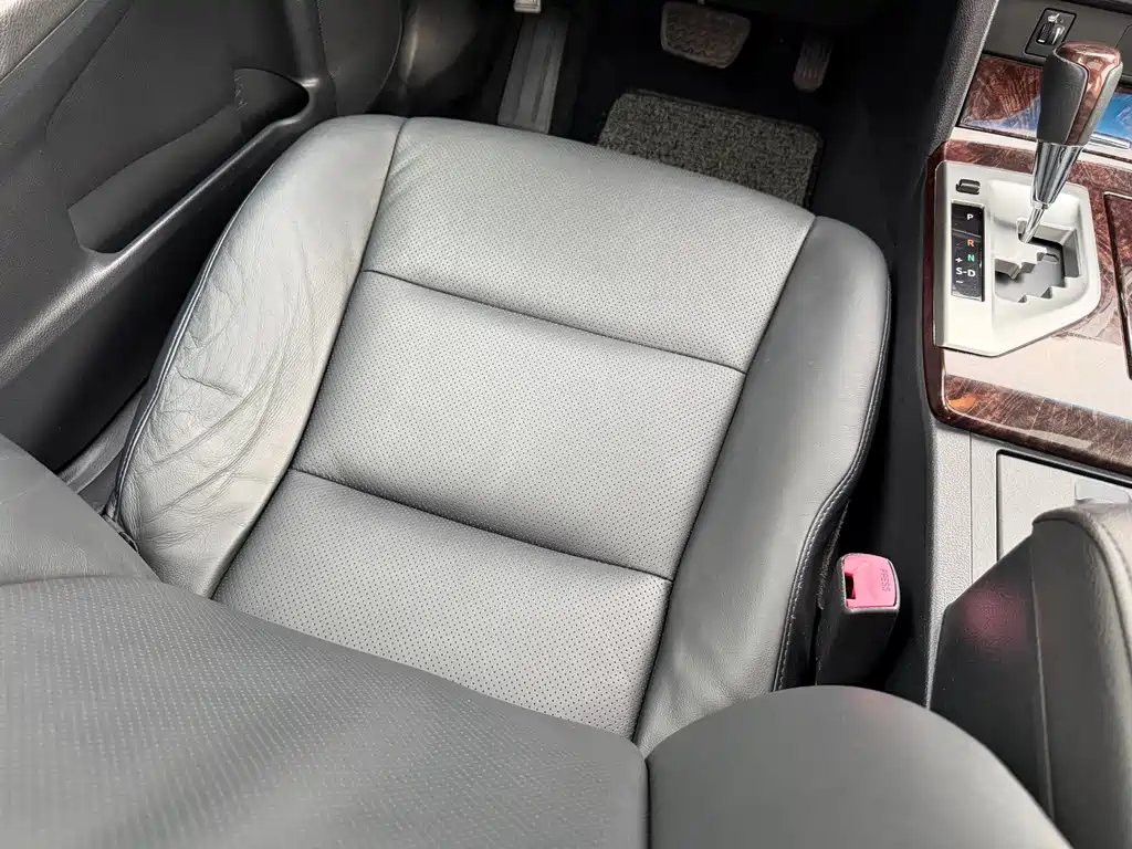 Toyota Camry 2015 — фото 21