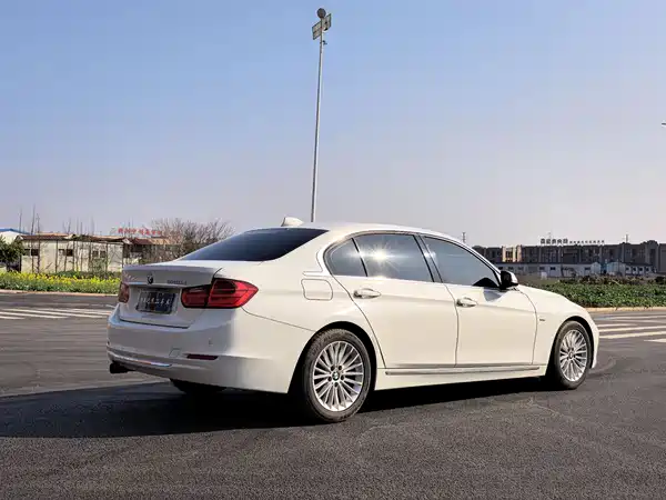 BMW 3 Series 2015