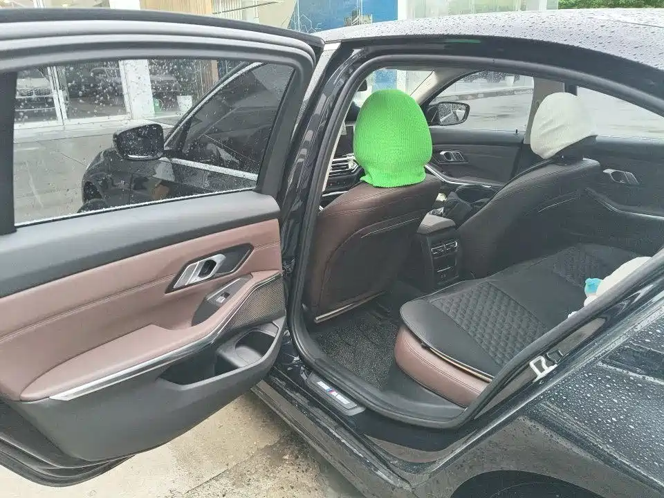 BMW 3 Series 2023