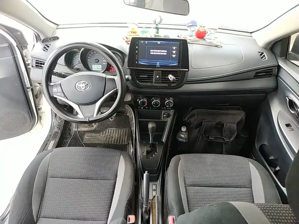Toyota Vios 2022 — фото 10
