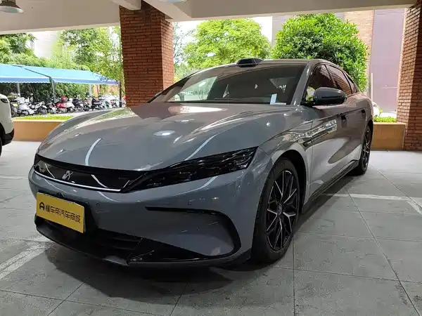 BYD Han 2025