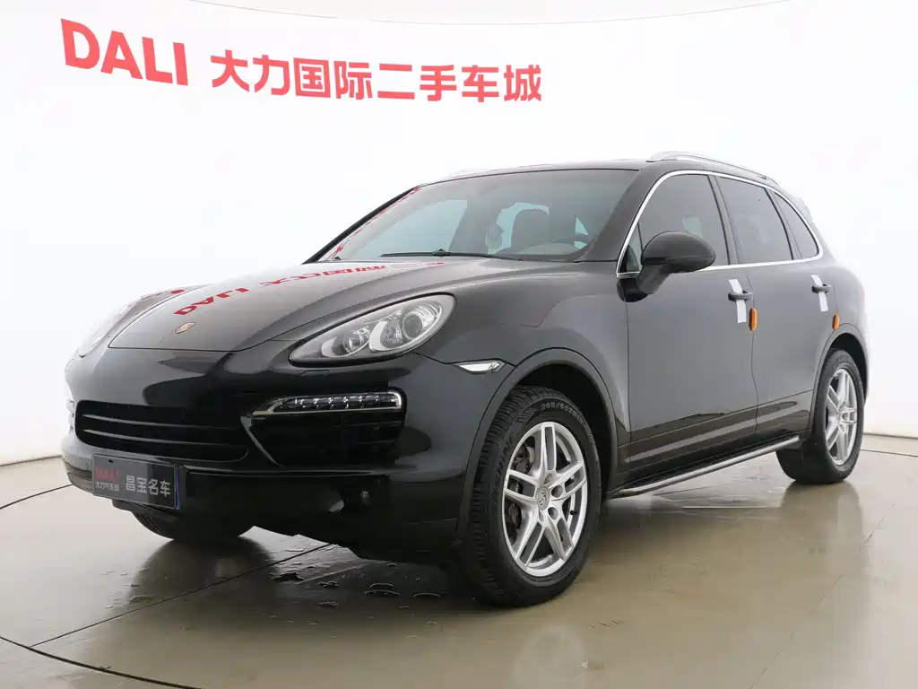 Porsche Cayenne 2013 — фото 1