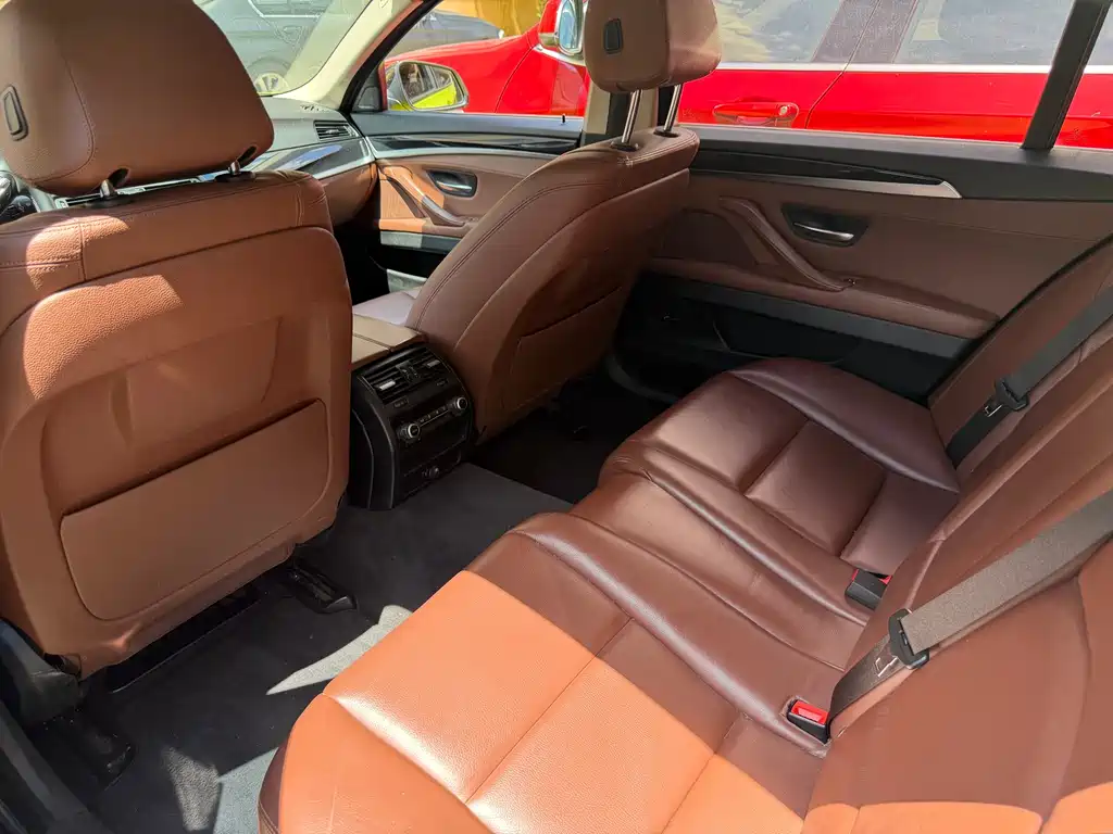 BMW 5 Series 2016