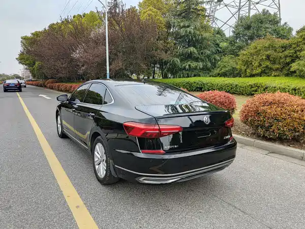 Volkswagen Passat 2020