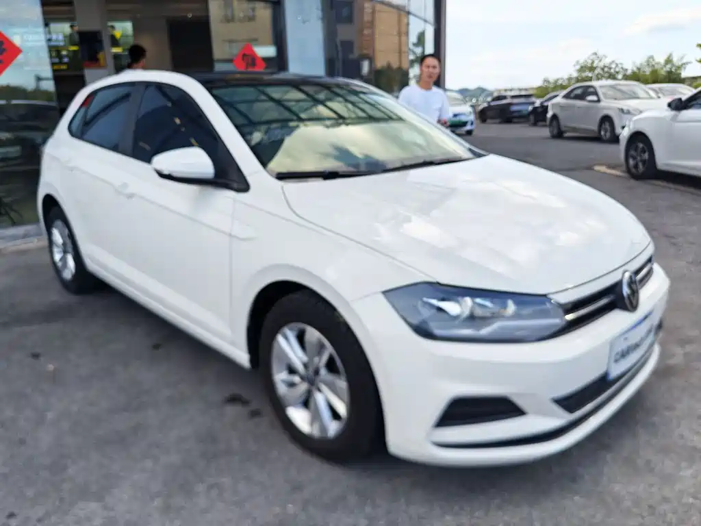 Volkswagen Polo 2021