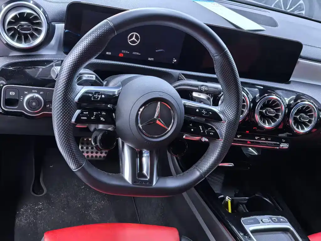 Mercedes-Benz Mercedes CLA AMG 2025