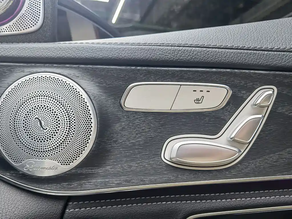 Mercedes-Benz C-Class 2020 — фото 17