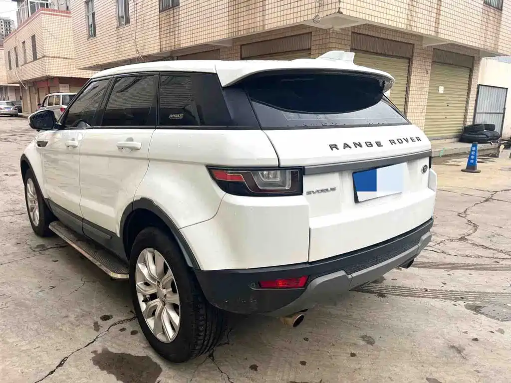 Land Rover Range Rover Evoque 2017 — фото 10