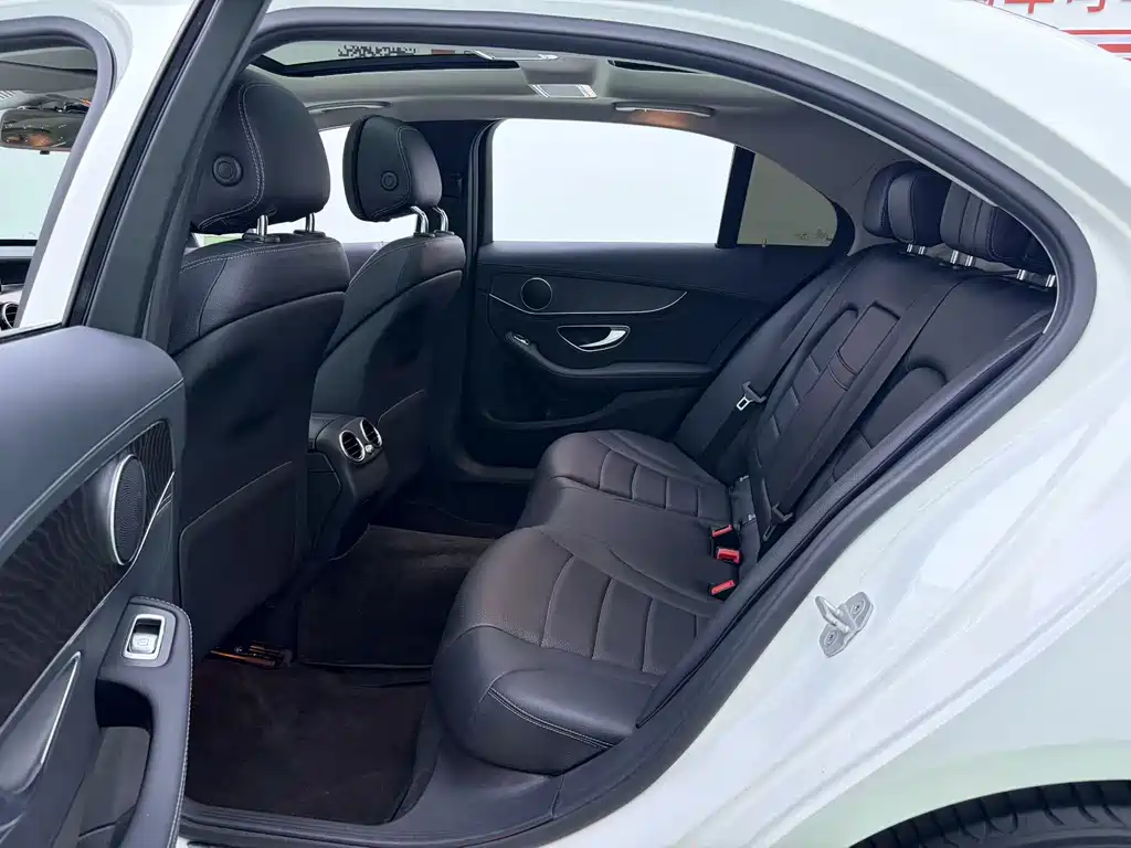 Mercedes-Benz C-Class 2016