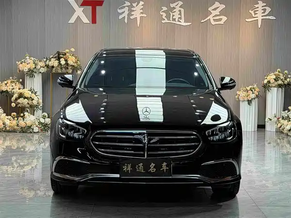Mercedes-Benz E-Class 2023