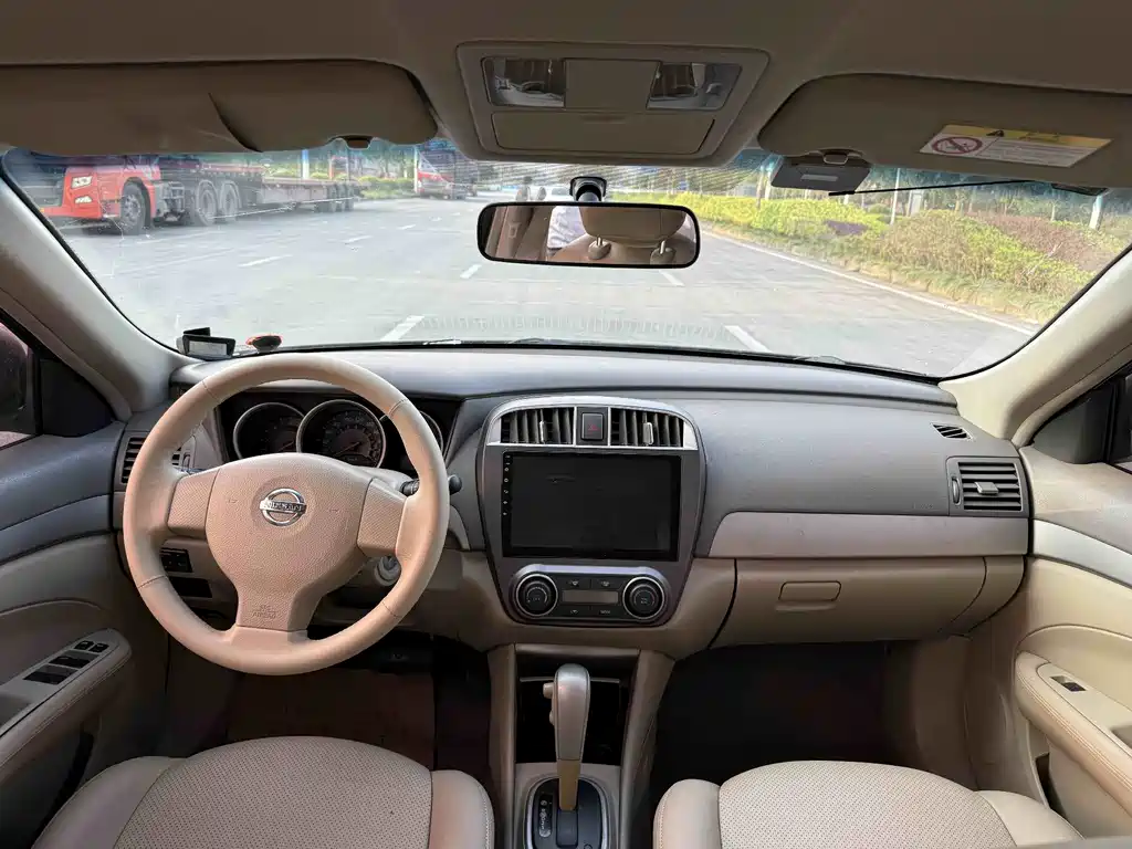 Nissan Sylphy 2013