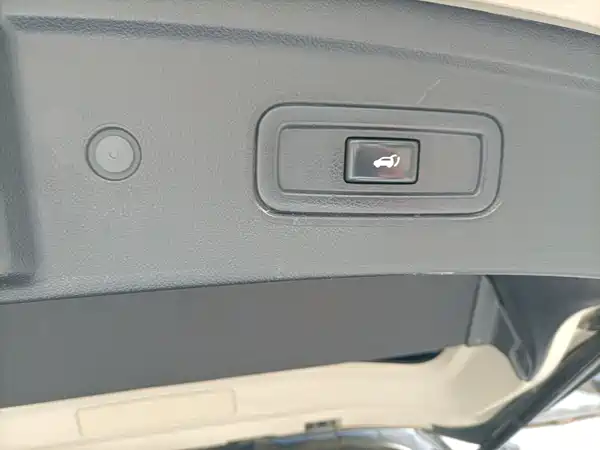 Infiniti FX 2011