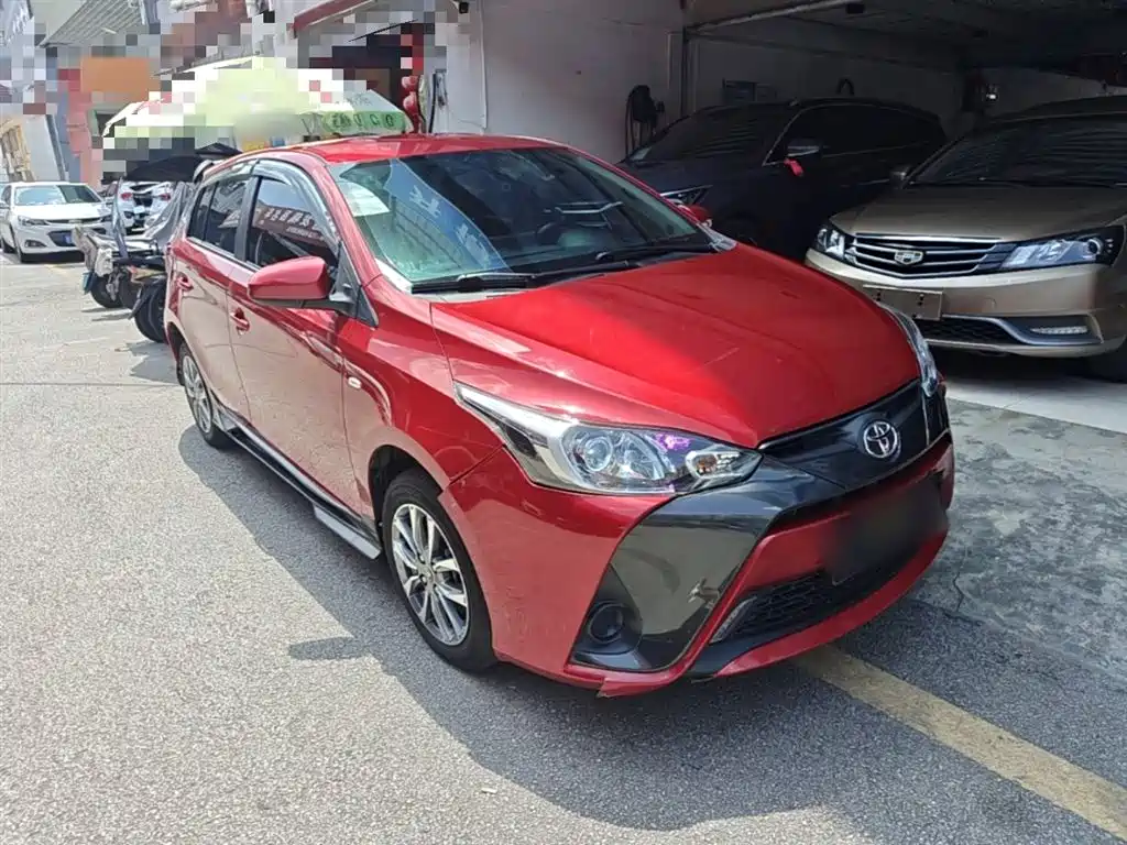 Toyota Yaris L 2020