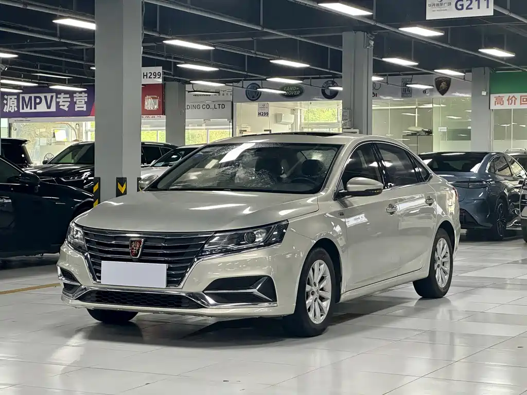 Roewe i6 New Energy 2018 — фото 1