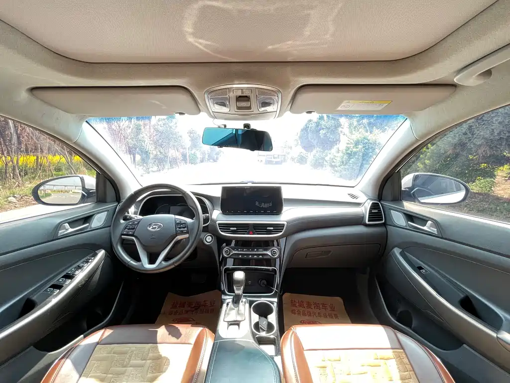 Hyundai Tucson 2019 — фото 12