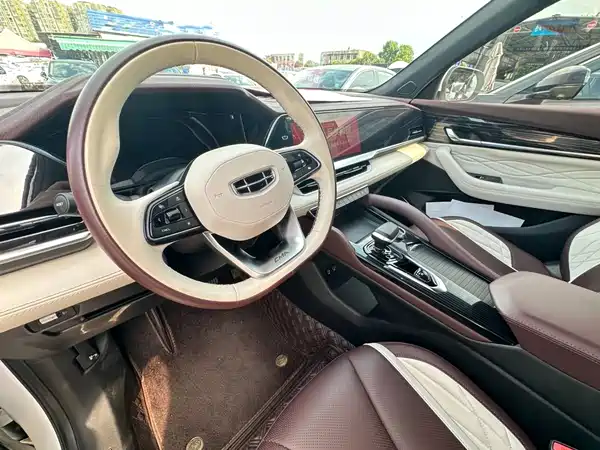 Geely Xingyue L 2022